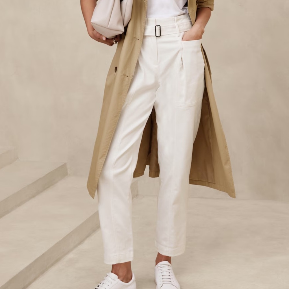 NWT, BR Twill Belted Taper Pant